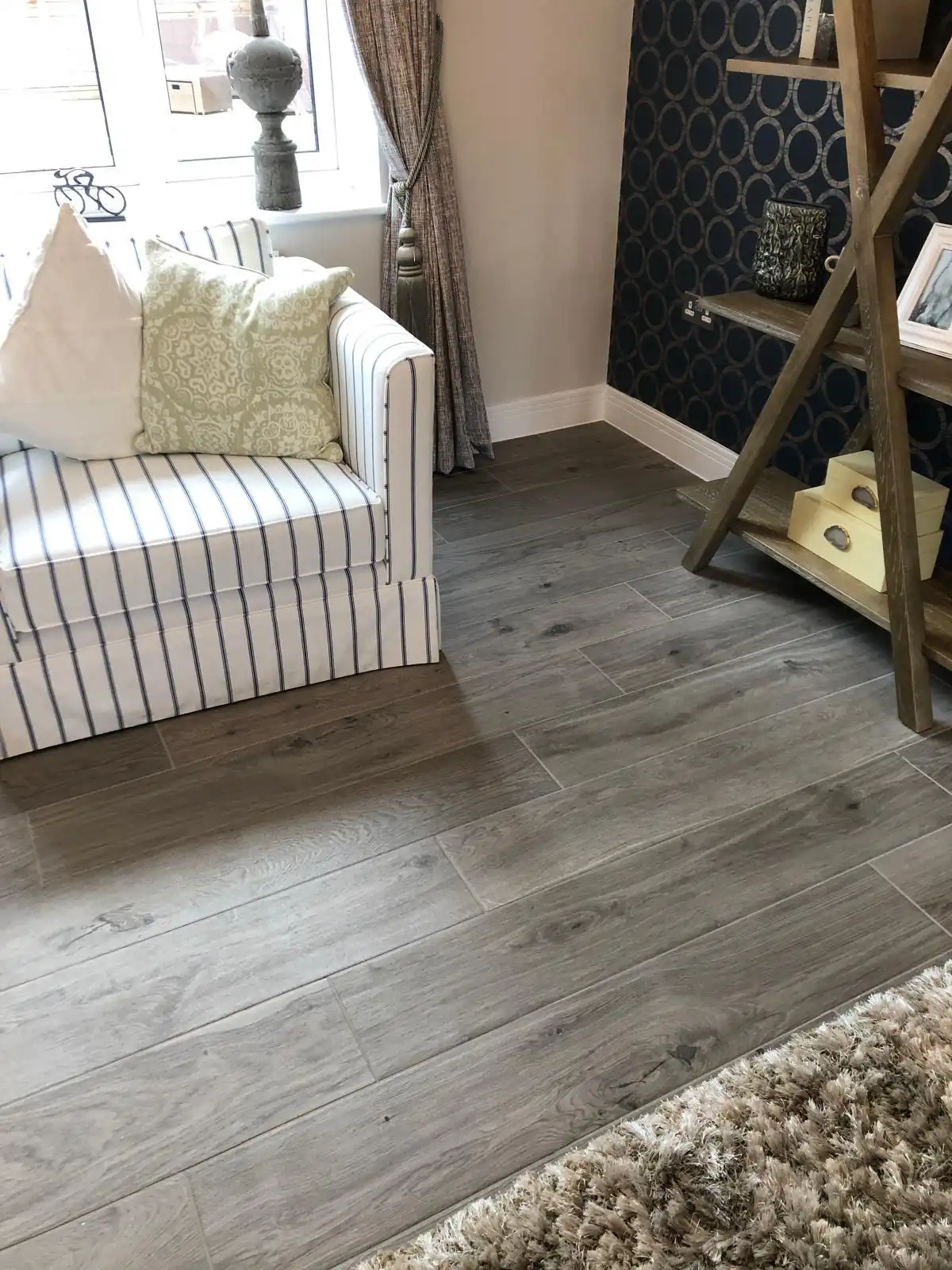 Laminate flooring